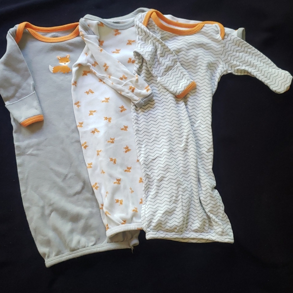 3 sleeper gowns